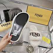 Kitlife Fendi Fur Slippers White - 4