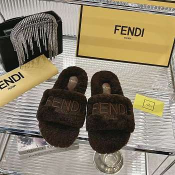 Kitlife Fendi Fur Slippers Dark Brown