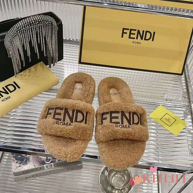 Kitlife Fendi Fur Slippers Beige - 1