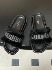 Kitlife Louis Vuitton Bliss Comfort Mule Black - 3