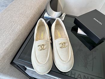 Kitlife Chanel 25A Teddy Bear Fur Loafers Light Beige