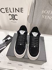 Kitlife Chanel 2025 Platform Biscuit Shoes with Wool Lining Black - 1