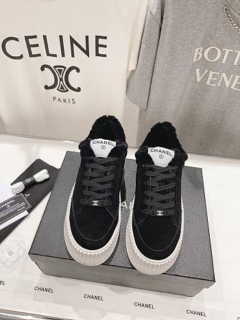 Kitlife Chanel 2025 Platform Biscuit Shoes with Wool Lining Black