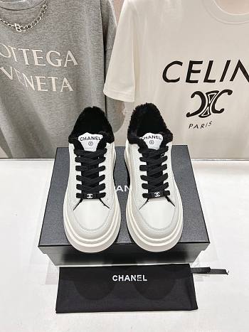 Kitlife Chanel 2025 Platform Biscuit Shoes with Wool Lining White
