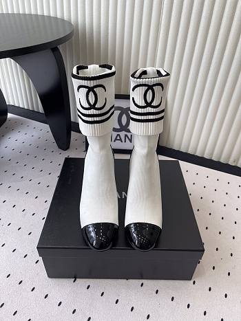 Kitlife Chanel 25SS Chunky Heel Sock Boots White