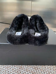 Kitlife Chanel Furry Slippers Black - 5