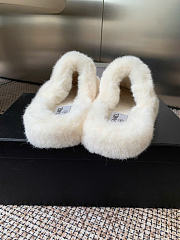 Kitlife Chanel Furry Slippers White - 4