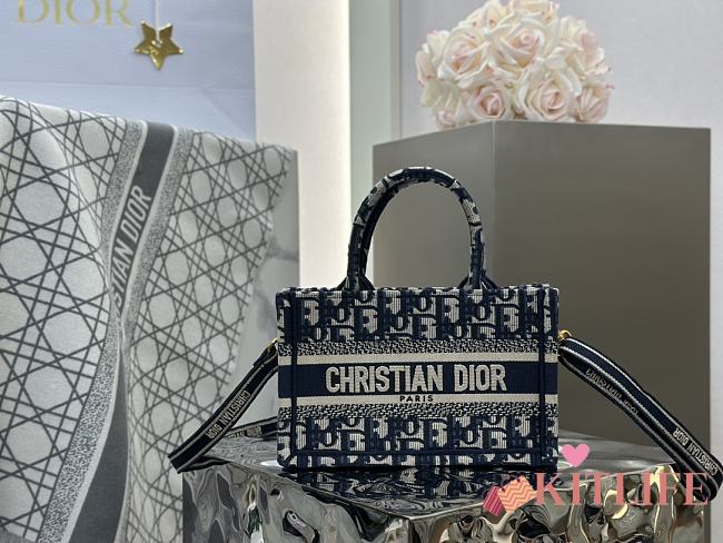 Kitlife Dior Mini Book Tote Blue Dior Oblique Embroidery 21.5x13x7.5cm - 1