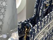 Kitlife Dior Mini Book Tote Blue Dior Oblique Embroidery 21.5x13x7.5cm - 6