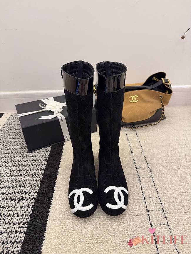 Kitlife Chanel 2025B Long Boots Black Suede Leather  - 1