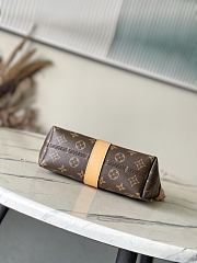 Kitlife Louis Vuitton Pochette Mia Monogram Brown Bag M26191 14.5x8x22cm - 3