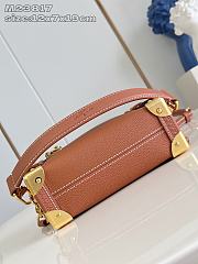 Kitlife Louis Vuitton Side Trunk Black with Gold Buckle M15224 18x12.5x8cm - 2