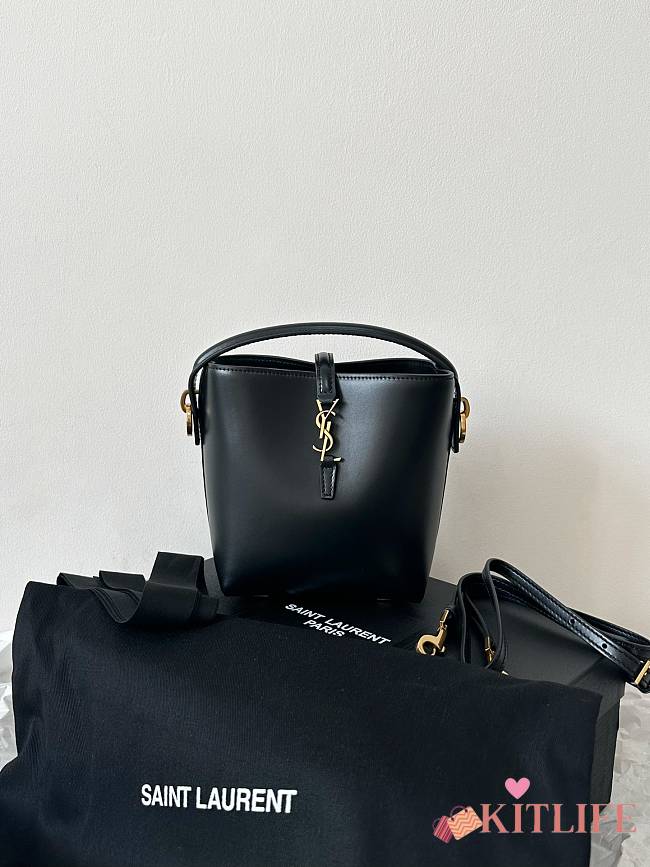 Kitlife Saint Laurent Le 37 Mini Bucket Bag in Black Shiny Leather 765870 15x13x6cm  - 1