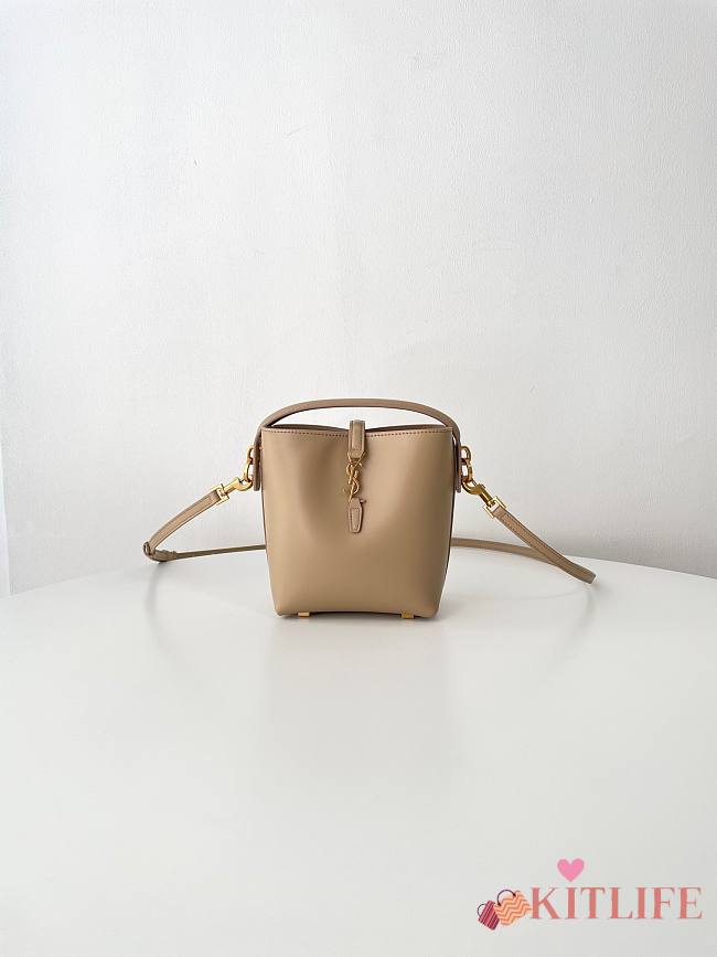 Kitlife Saint Laurent Le 37 Mini Bucket Bag in Beige Shiny Leather 765870 15x13x6cm - 1