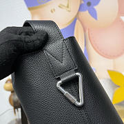 Kitlife Louis Vuitton Verso Hobo Handbag Black Suede M27022 30x15.5x33cm - 4