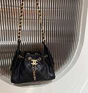Kitlife Chanel 25C Drawstring Bucket Hobo Bag Black Grained Leather 20x22x12.5cm - 6