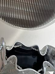 Kitlife Chanel 25C Drawstring Bucket Hobo Bag Silver Grained Leather 20x22x12.5cm  - 3