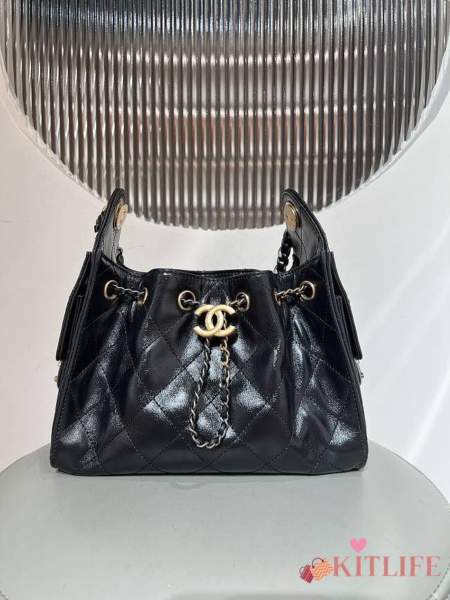Kitlife Chanel 25C Drawstring Bucket Hobo Bag Black Glossy Lambskin 20x22x12.5cm - 1