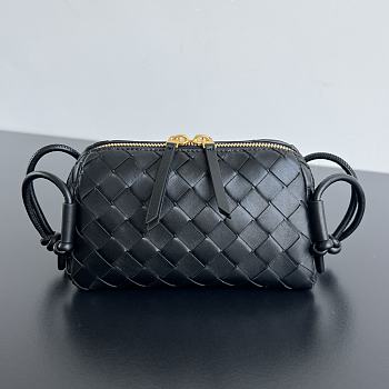 Kitlife Bottega Veneta Concert Pouch Black 794258 18.5x11.5x8.5cm