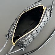 Kitlife Bottega Veneta Concert Pouch Black 794258 18.5x11.5x8.5cm - 4