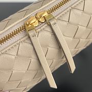 Kitlife Bottega Veneta Concert Pouch Beige 794258 18.5x11.5x8.5cm - 3