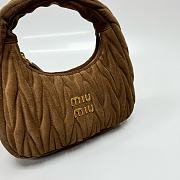Kitlife Miu Miu Brown Wander Matelassé Suede Bag 20x17x6cm  - 2
