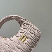 Kitlife Miu Miu Light Pink Wander Matelassé Suede Bag 20x17x6cm - 3