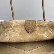 Kitlife Alaia Le Teckel Tote Bag in Brown Grained Leather 42x19x21cm  - 5