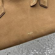 Kitlife Alaia Le Teckel Tote Bag in Brown Grained Leather 42x19x21cm  - 3