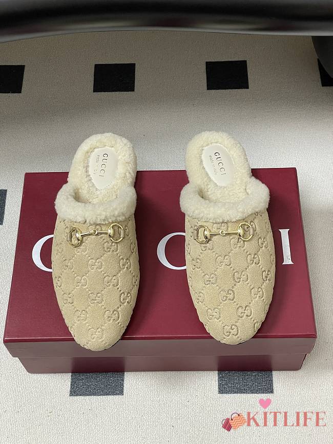 Kitlife Gucci Princetown Classic Wool Slippers Beige Suede - 1