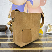 Kitlife Louis Vuitton Verso Hobo Handbag Tan Suede M27022 30x15.5x33cm  - 2