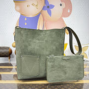 Kitlife Louis Vuitton Verso Hobo Handbag Green Seude M26747 30x15.5x33cm - 1