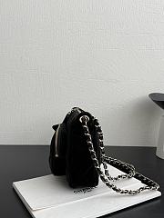 Kitlife Chanel Black Velvet Effect Nylon, Crinkled Effect Glossy Calfskin & Gold Metallic Clutch AP4771 15×21×6cm - 4