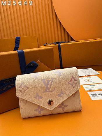 Kitlife Louis Vuitton Victorine Wallet Dream Cream M25649 12x9.5x2.5cm