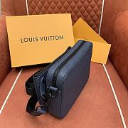 Kitlife Louis Vuitton Trio Messenger Dark Blue Monogram Shadow Leather Bag M27925 25x18.5x7cm - 6