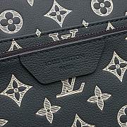 Kitlife Louis Vuitton Trio Messenger Green Monogram Shadow Leather Bag M27185 25x18.5x7cm  - 2