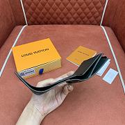 Kitlife Louis Vuitton Victor Wallet Green Monogram Shadow Leather M14793 11.5x9x2.5cm - 5