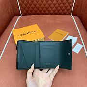 Kitlife Louis Vuitton Victor Wallet Green Monogram Shadow Leather M14793 11.5x9x2.5cm - 2