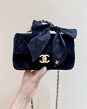 Kitlife Chanel 25K Velvet Handle Bow Mini Bag Black 13x20x6cm - 1