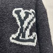 Kitlife Louis Vuitton Logo Sweater Unisex Black - 2