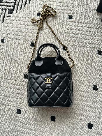 Kitlife Chanel Bag With Chain Black Suede and Shiny Lambskin AP4742 17x18x6cm