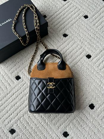 Kitlife Chanel Bag With Chain Brown Suede and Black Shiny Lambskin AP4742 17x18x6cm