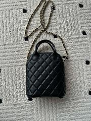 Kitlife Chanel Bag With Chain Black Smooth Lambskin AP4746 17x18x6cm  - 3