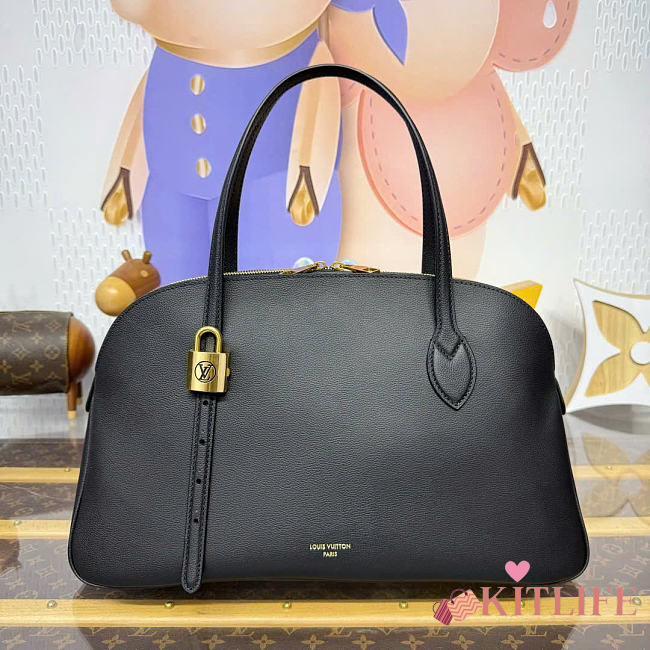 Kitlife Louis Vuitton Low Key Duffle MM Low Key Bag Black M26257 43.5x14.5x26.5cm - 1