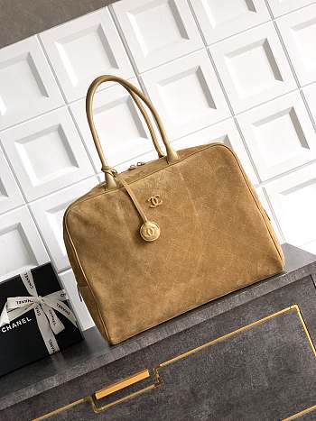 Kitlife Chanel 26C Boston Bag Brown Suede 41x31x23cm