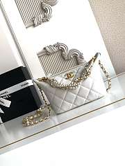 Kitlife Chanel 26C Pearl Chain Lunch Bag White AS5898 13x23.5x7.5cm - 1