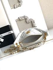 Kitlife Chanel 26C Pearl Chain Lunch Bag White AS5898 13x23.5x7.5cm - 5