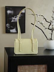 Kitlife Chanel 26C Jennie Shoulder Flap Bag Light Yellow 22cm  - 6