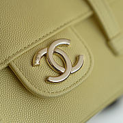 Kitlife Chanel 26C Jennie Shoulder Flap Bag Light Yellow 22cm  - 2