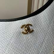 Kitlife Chanel 25S Maxi Hobo Bag White AS5463 36×59×13cm - 2